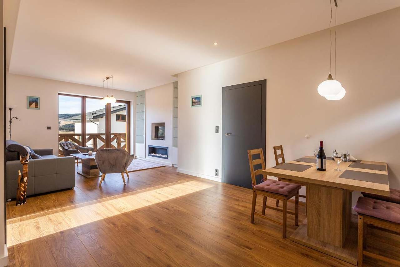 Mountain Apartment Panorama Klinovec Loučná pod Klínovcem Eksteriør bilde
