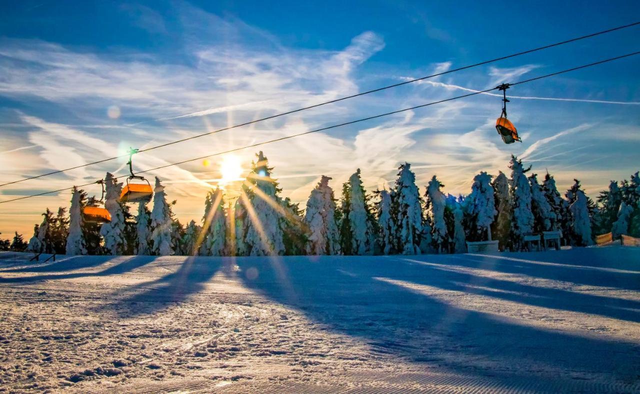 Mountain Apartment Panorama Klinovec Loučná pod Klínovcem Eksteriør bilde